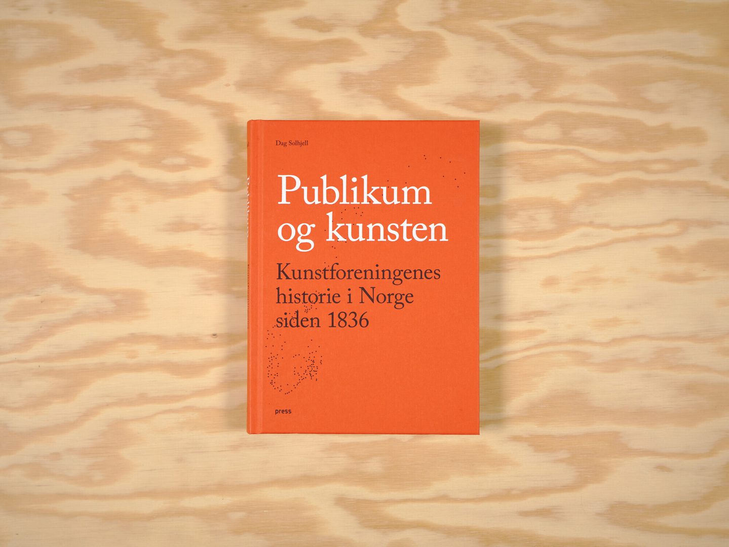 251112 OK Bokbutikk Dokumentasjon Bøker 010
