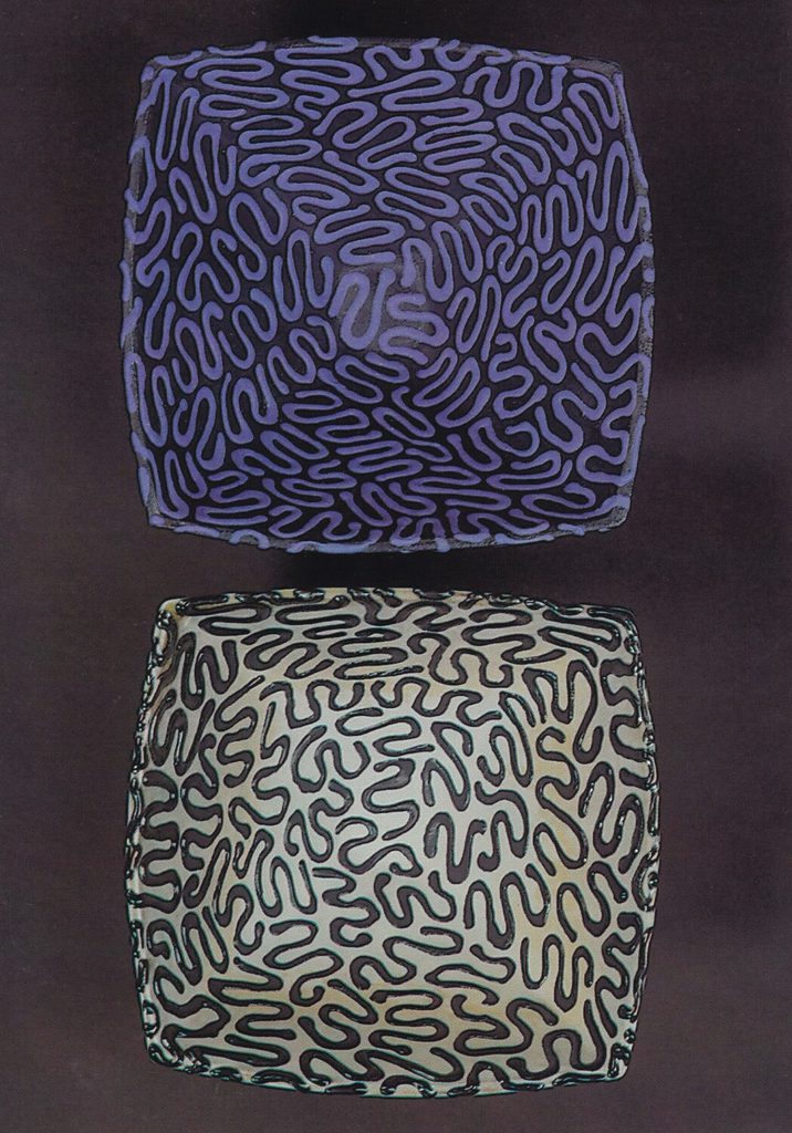 Barbro Hernes, Porselensskåler 18 x 18 cm
