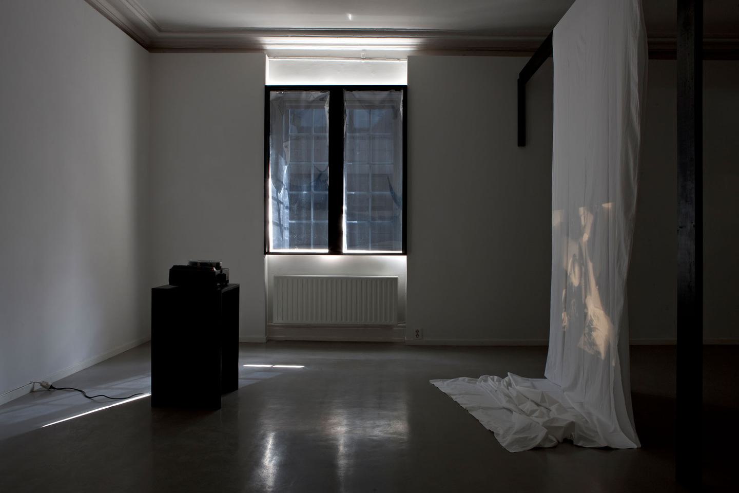Uriel Orlow & Céline Condorelli, Terrain Vague | Persistent Images, 2012