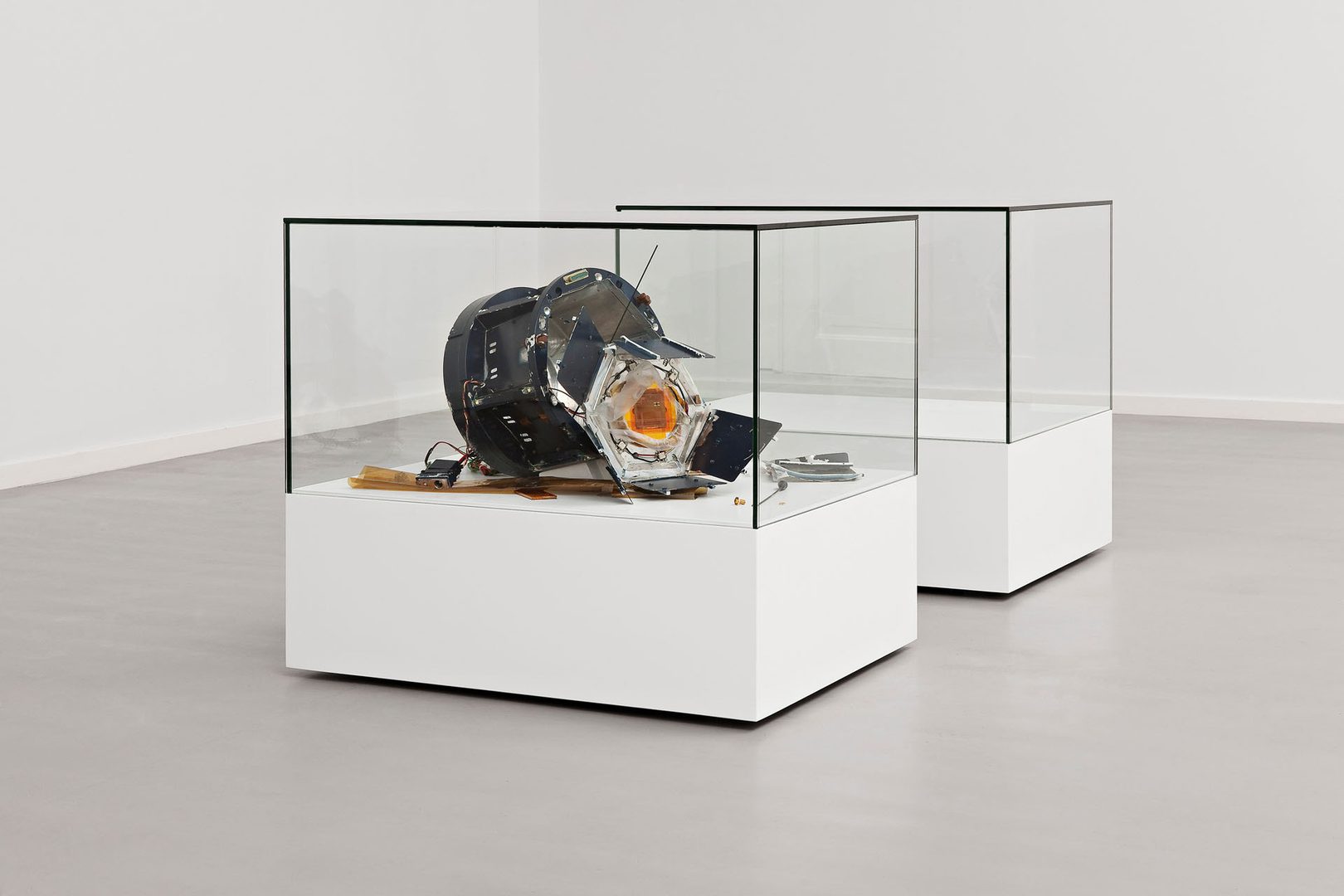 Mai Hofstad Gunnes, A shape of love you can never imagine, 2009