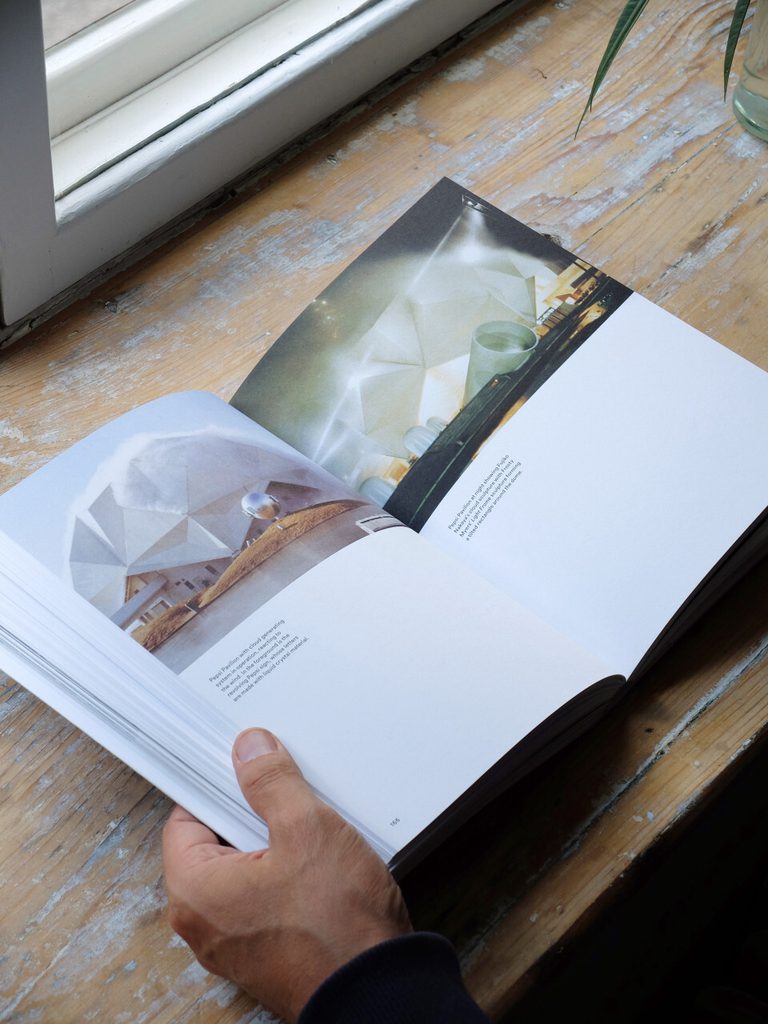Letters Sent from Heaven - Frozen and Vaporized Water: Ukichiro Nakaya and Fujiko Nakaya’s Science and Art
