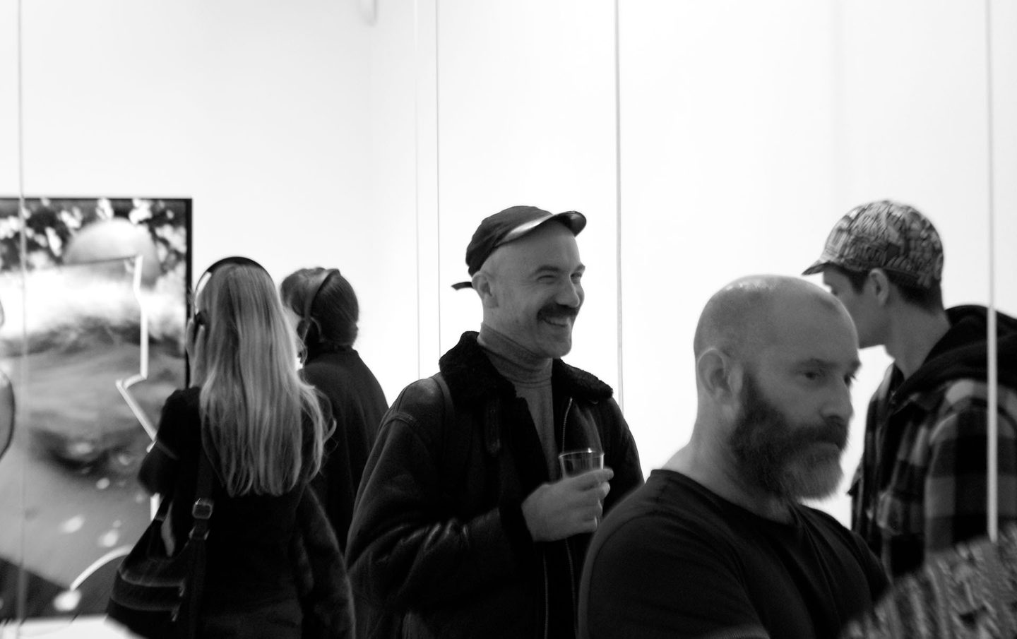 Foto fra åpningen av Sparebankstiftelsen DNBs stipendutstilling 2016