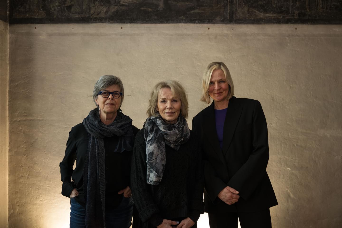 Kunst og litteratur: Lotte Konow Lund i samtale med Synnøve Persen og Ika Kaminka. Foto: Jacky Jaan Yuan Kuo