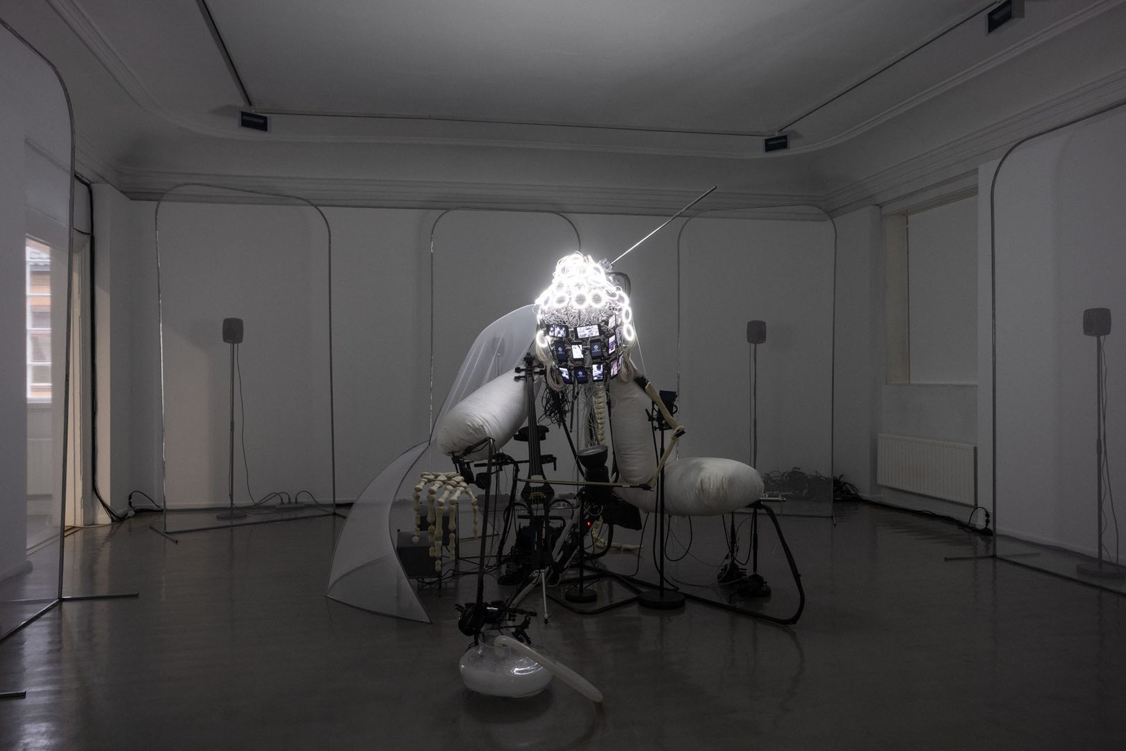 Kim Hankyul, AV Buddha, 2022. Foto: Julie Hrnčířová