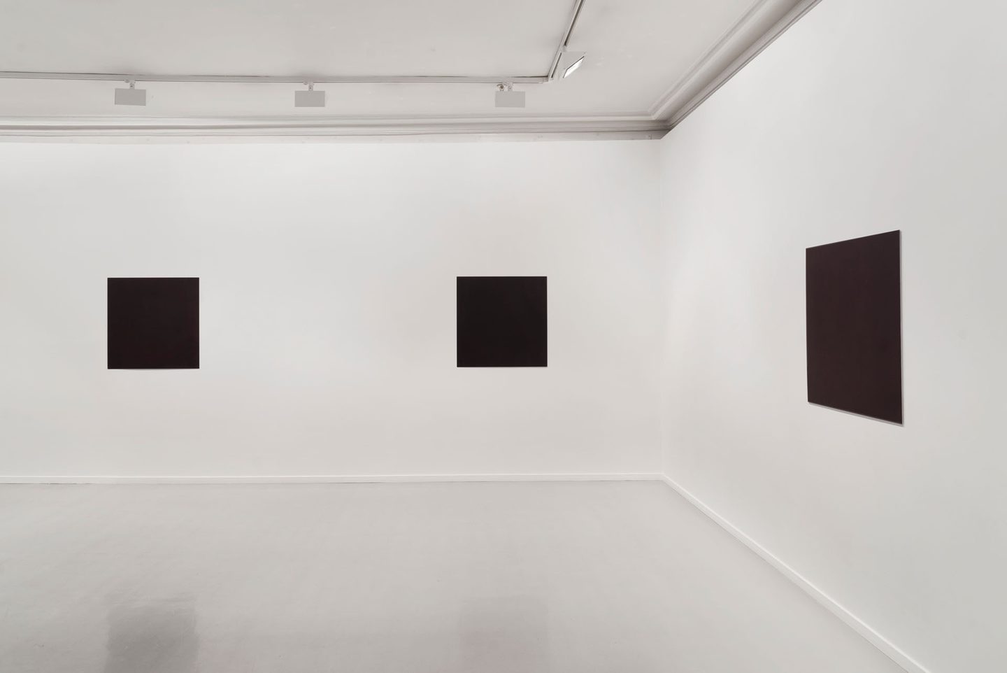 Magnus Wallin, Seven Monochromes and a Smiley, 2016